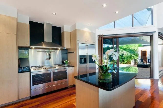 nice kitchen with brand new appliances